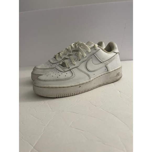 Nike Air Max White Shoes Size 6Y (FV5951-111) - Picture 1 of 6